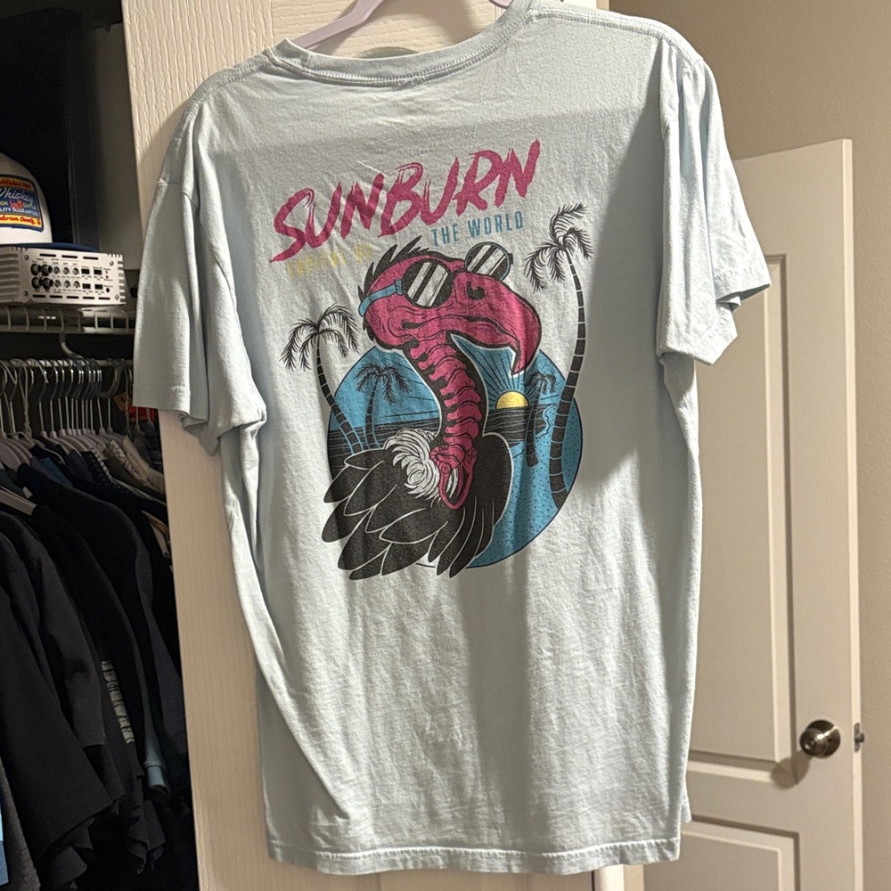 Sunburn Flamingo Men's T-Shirt - Light Blue